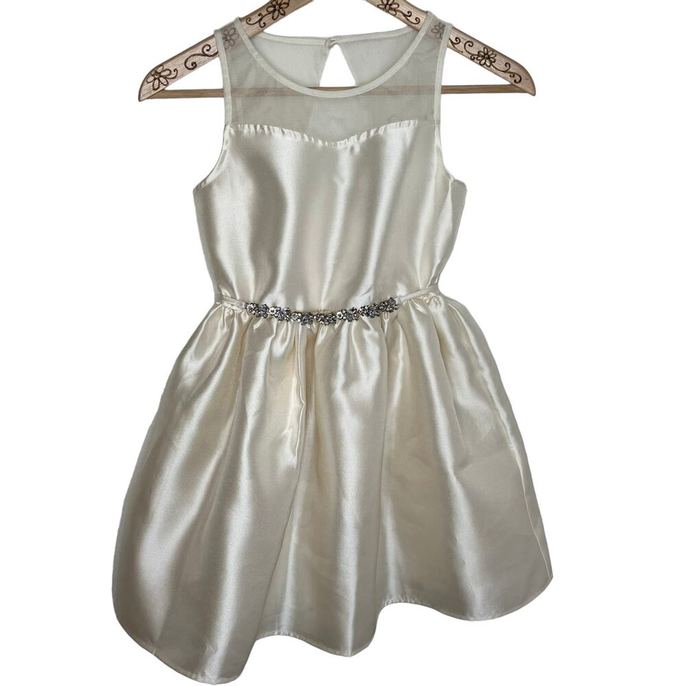 Zunie Ivory Fancy Dress with Beaded Belt Flower Girl EUC Size 8